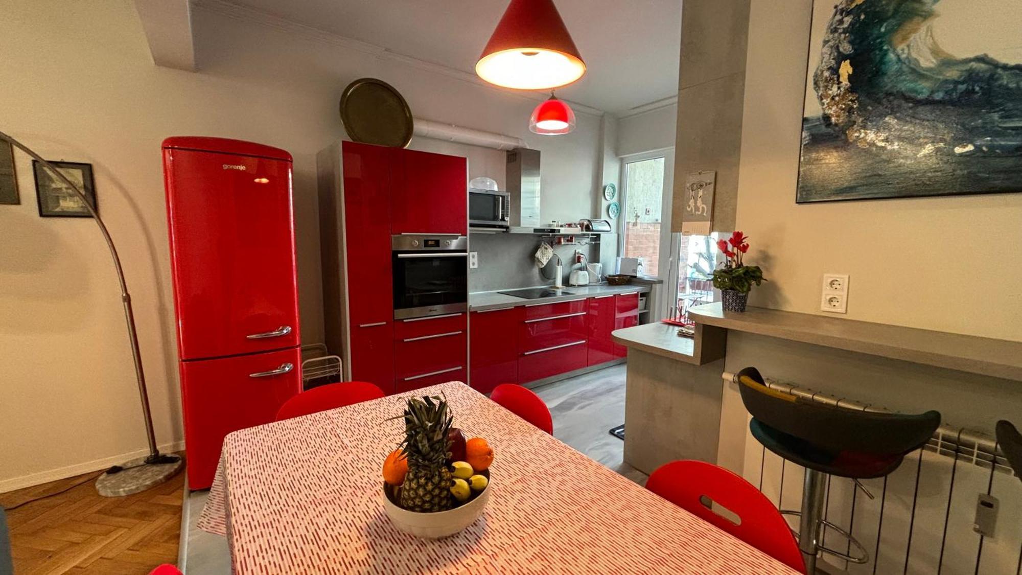 Top Central Place With 2 Bedrooms In Sofia Buitenkant foto